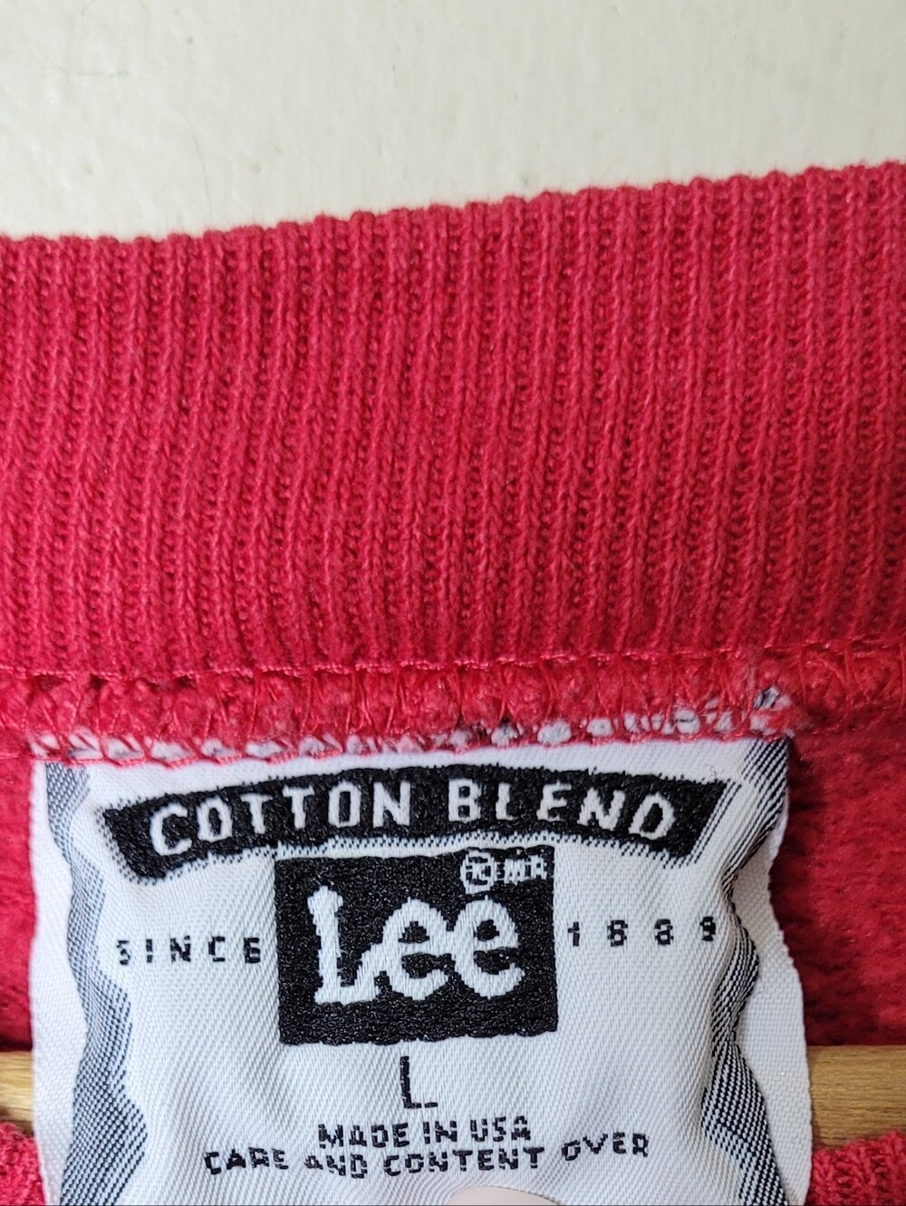 Vintage Lee Christmas Sweatshirt Large - Picture 6 of 8